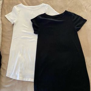 Black & White Maternity Shirts (XS)